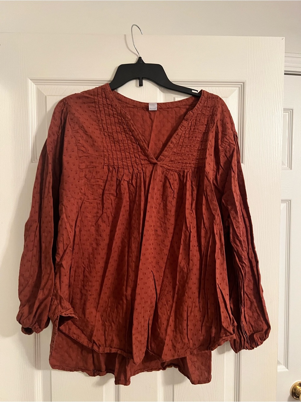 Old Navy Rust Textured V-Neck Pintuck Peasant Top